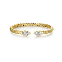 Load image into Gallery viewer, Bezel Teardrop Cuff -B0237CLG