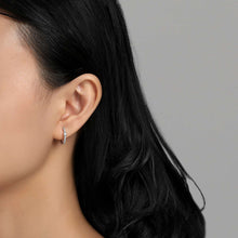 Load image into Gallery viewer, 13 mm x 15 mm Oval Huggie Hoop Earrings-E0354CLP