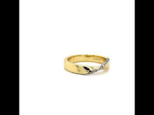 Load and play video in Gallery viewer, Two-Tone High-Polished Twisted Band-R0530CLT
