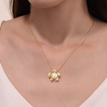 Load image into Gallery viewer, Cultured Freshwater Pearl Flower Necklace-P0289PLG
