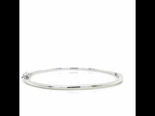 Load and play video in Gallery viewer, 0.81 CTW Classic Bangle Bracelet-B0030CLP
