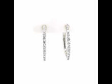 Load and play video in Gallery viewer, 28.5 mm x 23 mm Oval Hoop Earrings-E0442CLP
