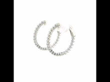 Load and play video in Gallery viewer, 25 mm Hoop Earrings-E0357CLP
